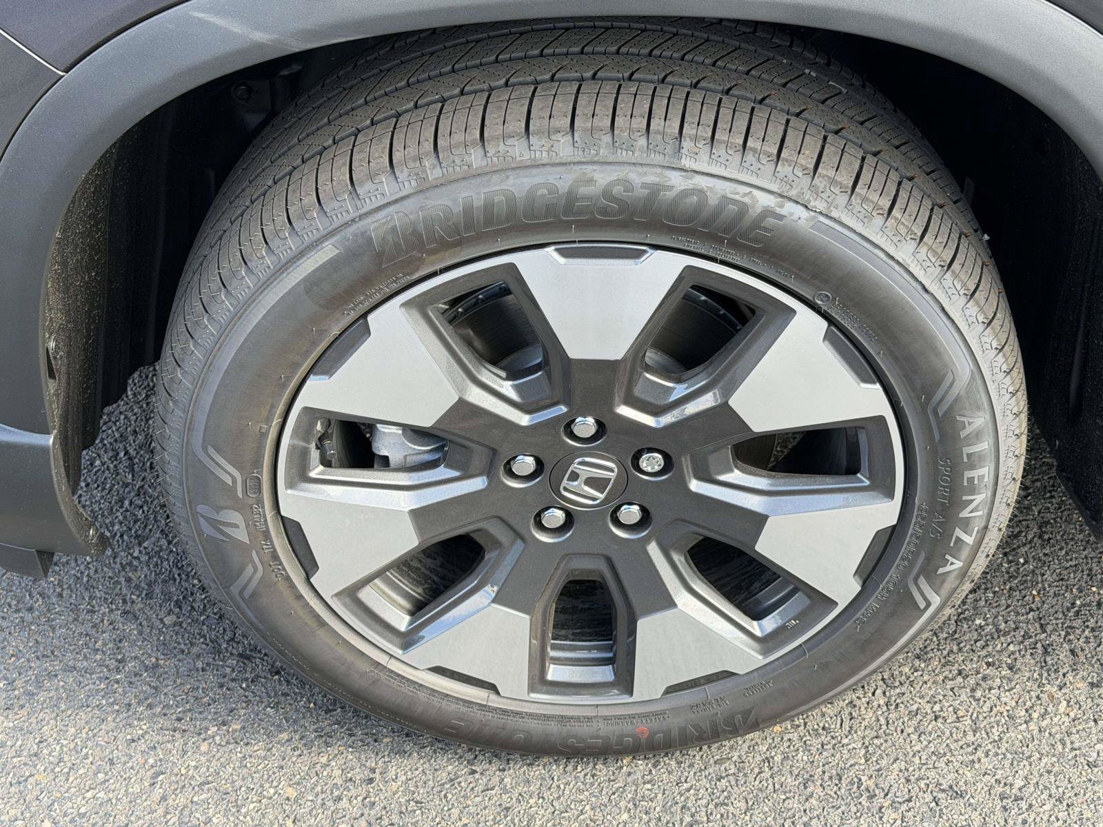 New 2026 Honda Pilot Elite image 5