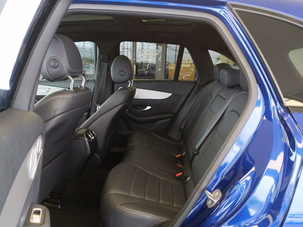 Used 2019 Mercedes-Benz GLC 300 4MATIC image 15