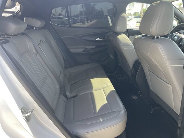 Used 2025 Buick Envista Avenir FWD image 26