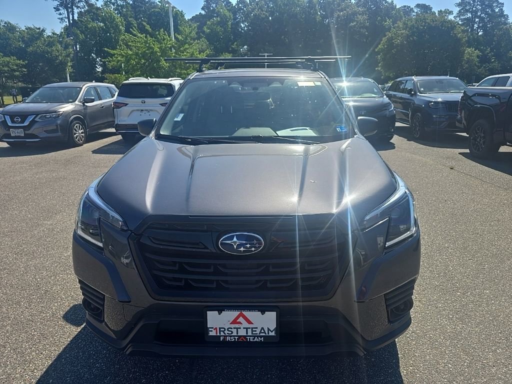 Used 2024 Subaru Forester AWD/4WD image 2