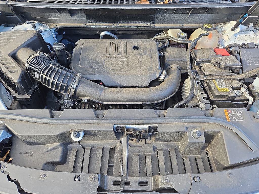 Used 2023 GMC Acadia SLE image 33