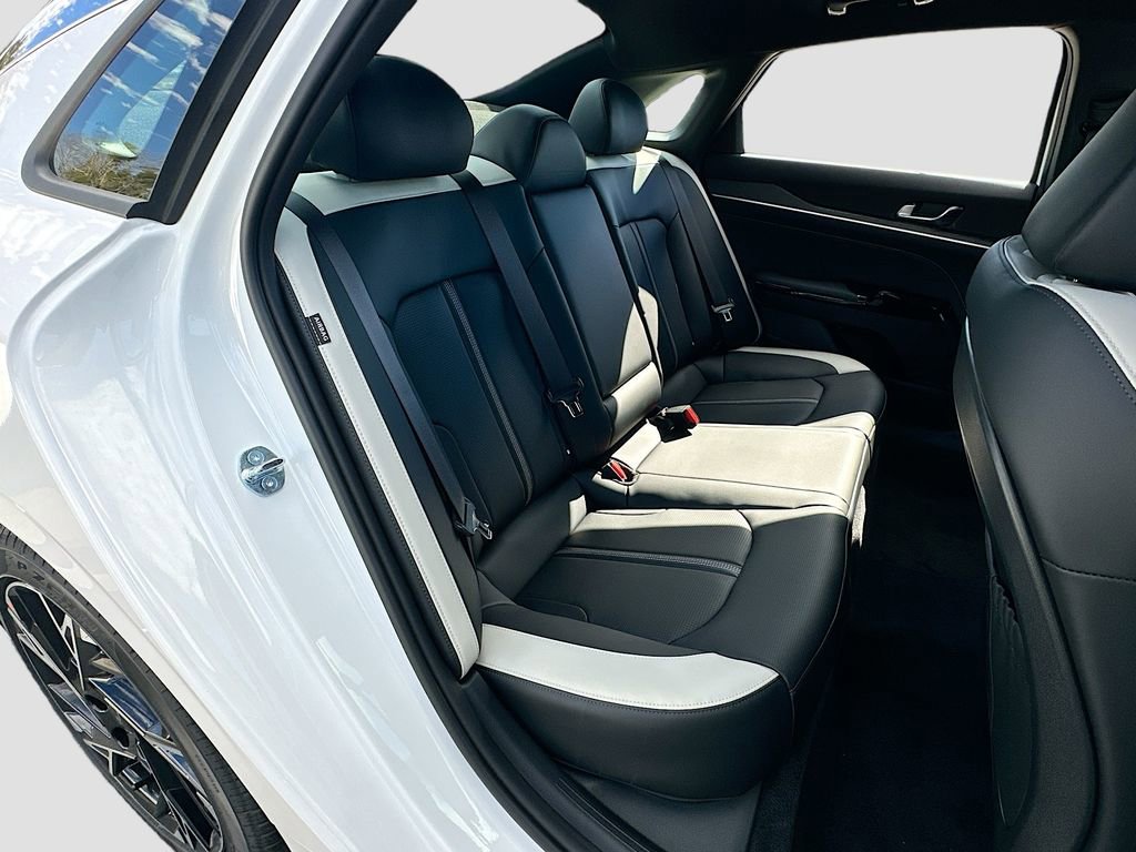 New 2026 Kia K5 GT-Line image 26