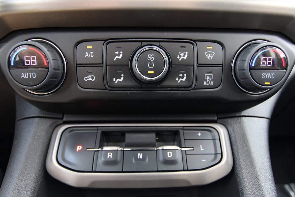 Used 2023 GMC Acadia Denali w/ Denali Ultimate Package AWD/4WD image 34