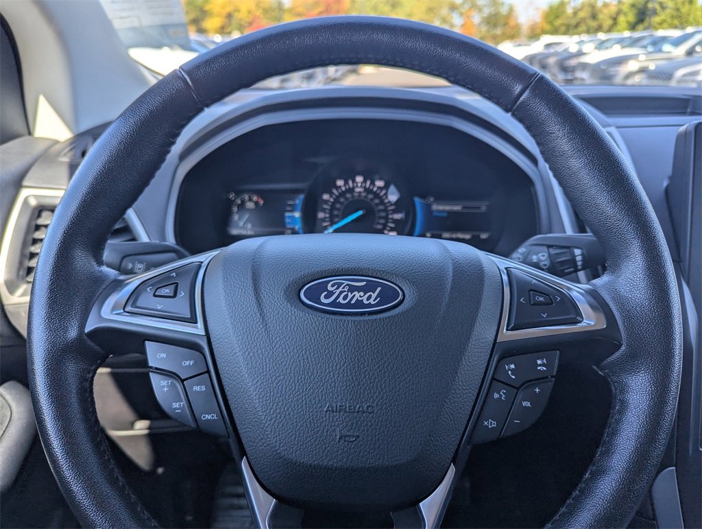 Used 2022 Ford Edge SEL image 20