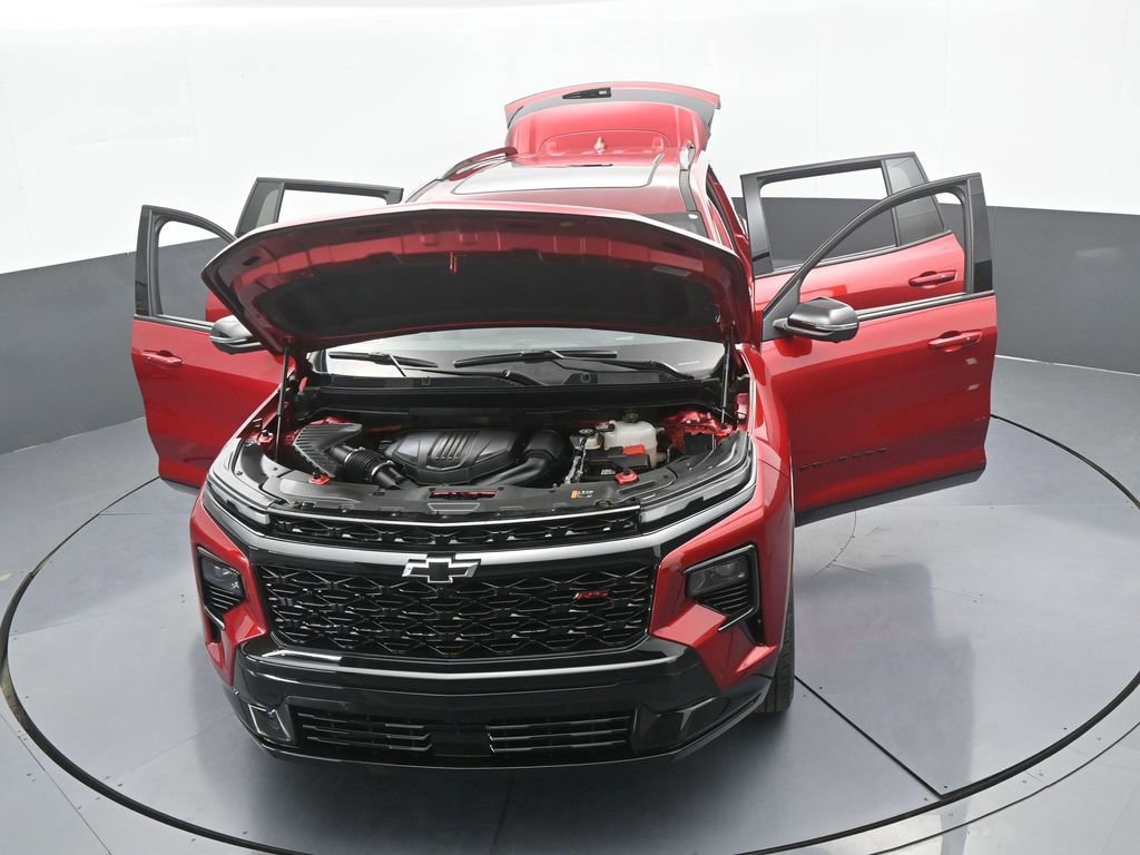 Used 2024 Chevrolet Traverse RS image 79