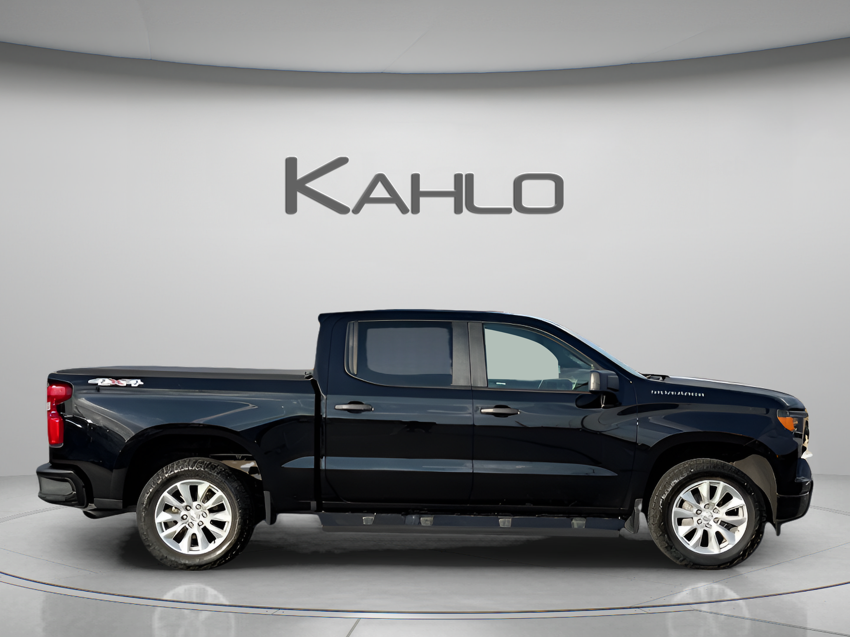 Used 2022 Chevrolet Silverado 1500 Custom AWD/4WD image 5