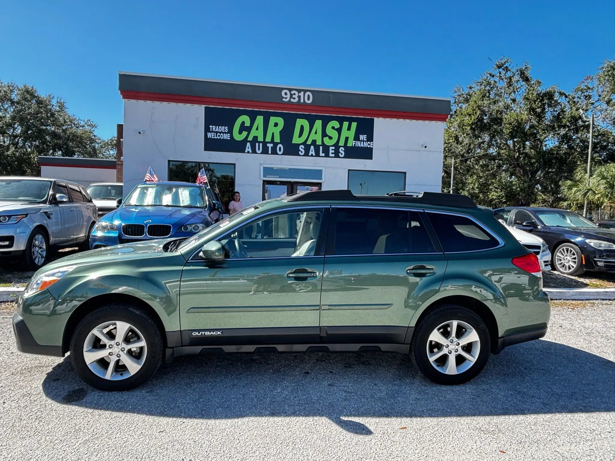 Used 2013 Subaru Outback 2.5i Limited w/ Popular Pkg 3