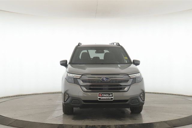 Used 2025 Subaru Forester Premium image 12