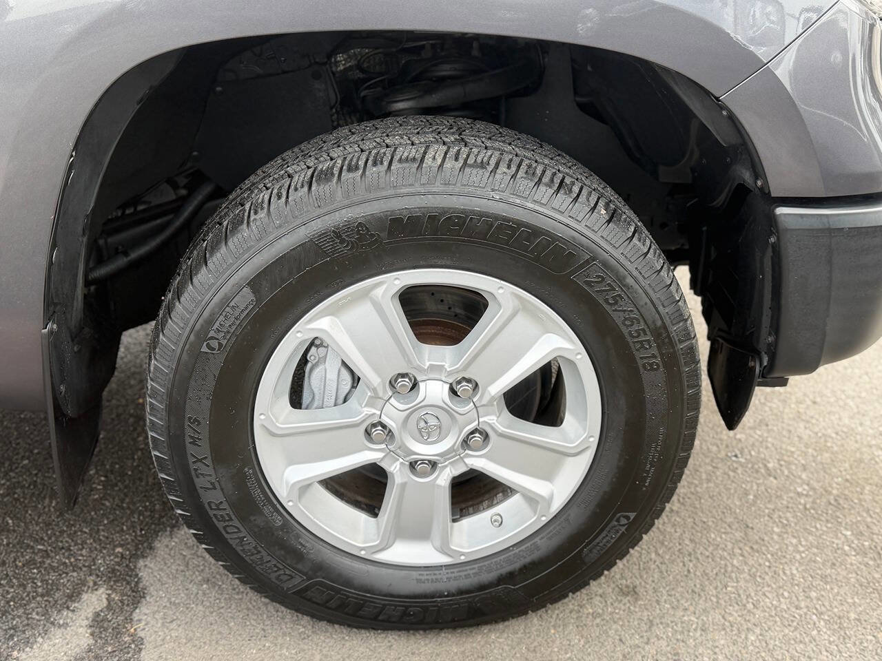 Used 2015 Toyota Tundra SR image 39