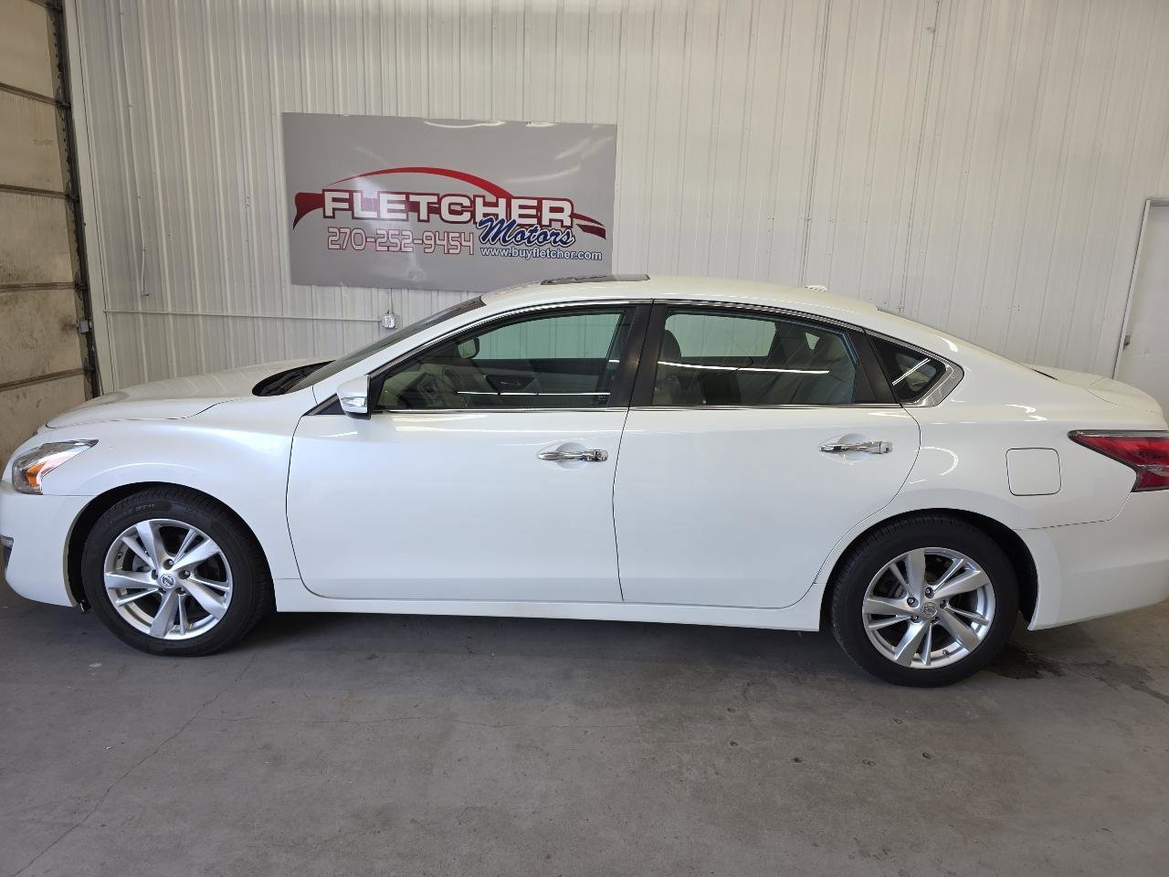 Used 2015 Nissan Altima 2.5 SL w/ Technology Package FWD image 7