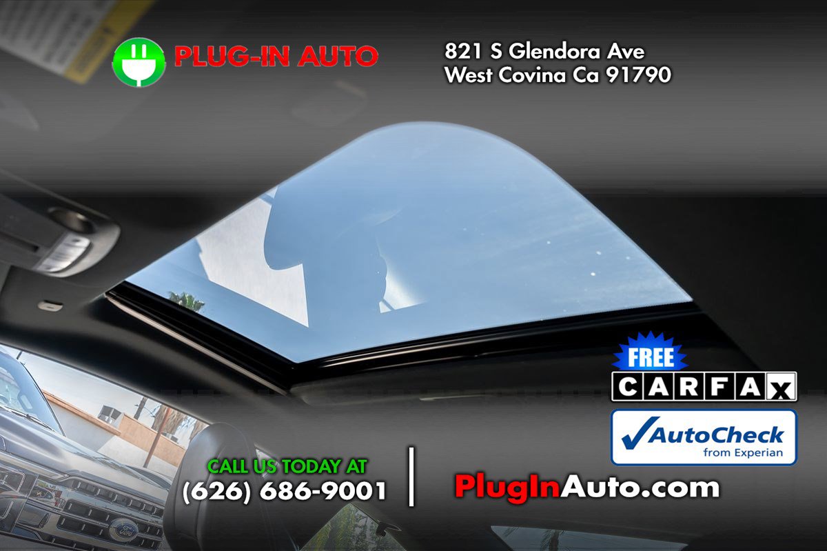 Used 2021 INFINITI Q60 3.0t Luxe w/ Cargo Package AWD/4WD image 17