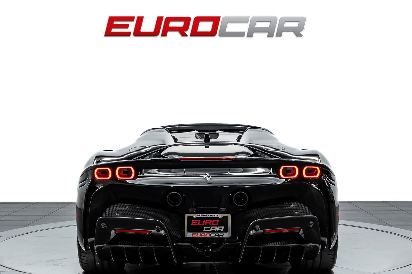 Used 2023 Ferrari SF90 Spider AWD/4WD image 5