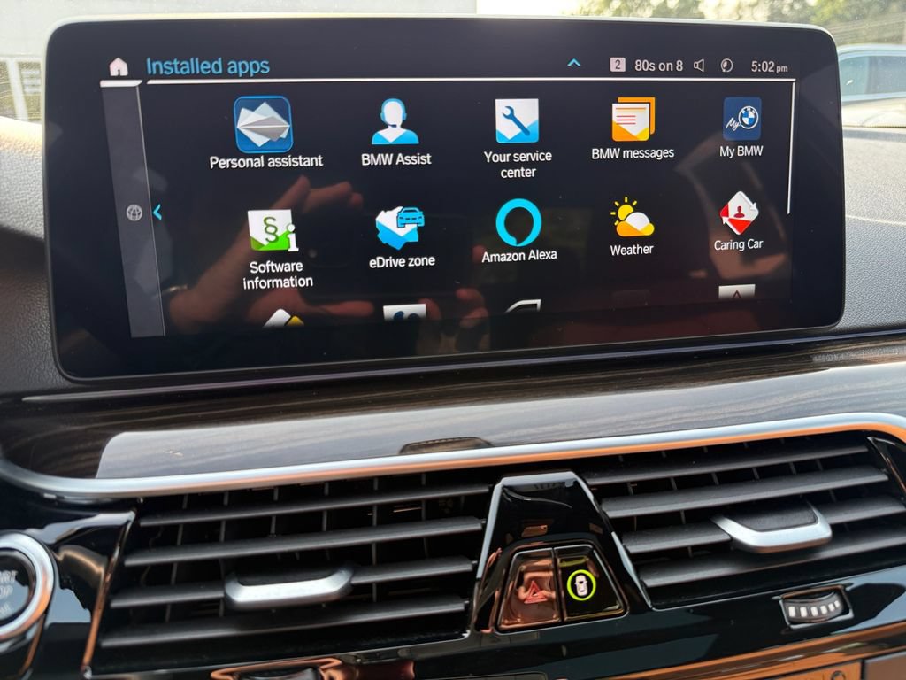 Used 2023 BMW 530e xDrive w/ Premium Package AWD/4WD image 24