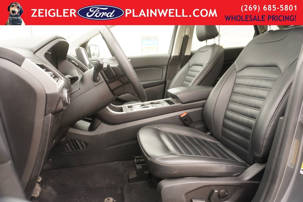 Used 2024 Ford Edge SEL w/ Convenience Package image 16