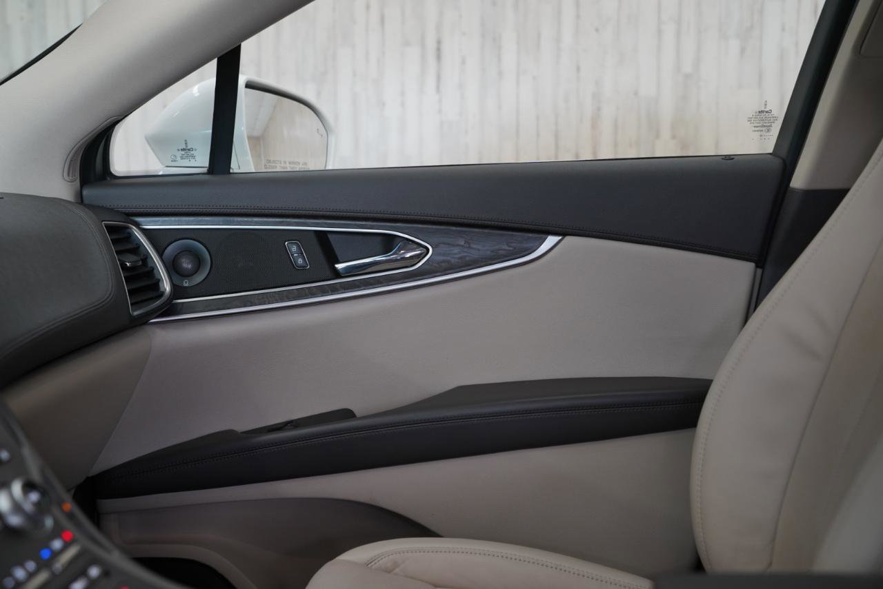 Used 2019 Lincoln Nautilus Reserve w/ Driver Assistance Package image 31
