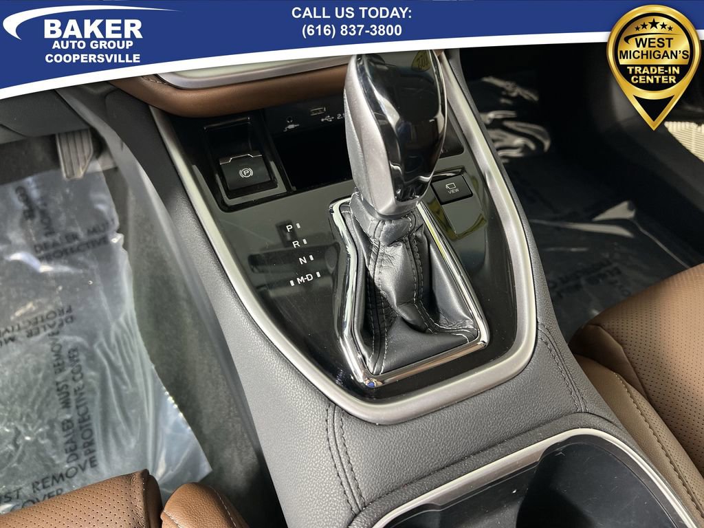 Used 2022 Subaru Outback Touring image 17