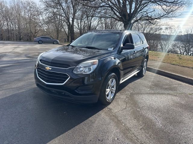 Used 2017 Chevrolet Equinox LS image 3