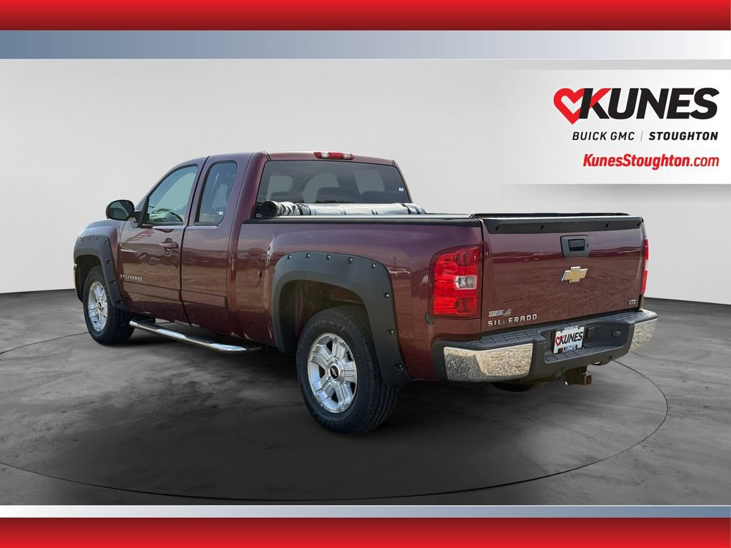 Used 2008 Chevrolet Silverado 1500 LTZ w/ Safety Package AWD/4WD image 6