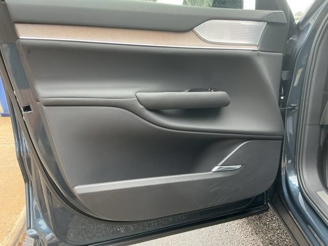 Certified 2025 Volvo EX90 Ultra AWD/4WD image 21