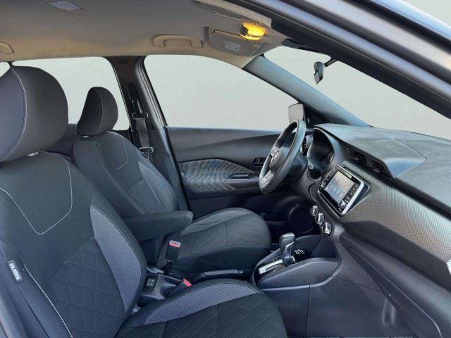 Used 2020 Nissan Kicks S FWD image 44