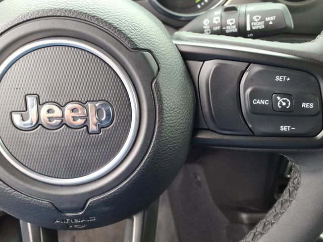 Used 2023 Jeep Wrangler Unlimited w/ Sun & Screen Package image 29