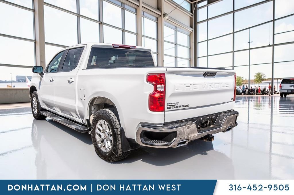 Used 2022 Chevrolet Silverado 1500 LT w/ Diesel Off-Road Package AWD/4WD image 28
