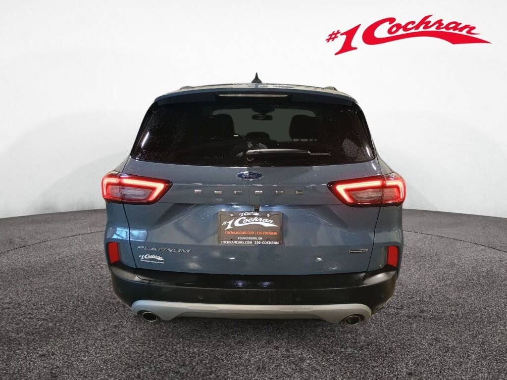 Used 2025 Ford Escape Platinum w/ Premium Technology Package image 18