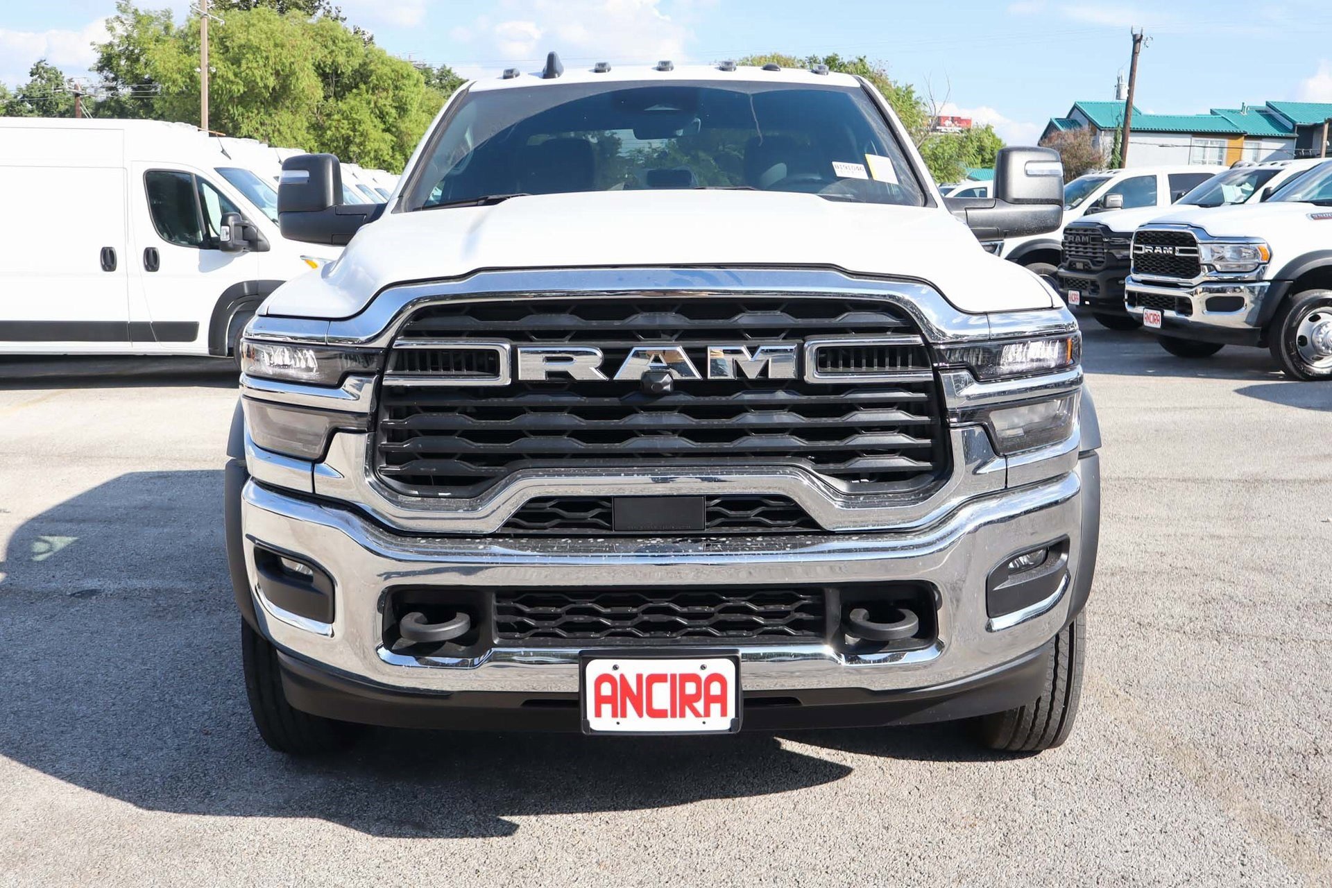 New 2026 RAM 5500 Tradesman w/ Chrome Appearance Group image 2