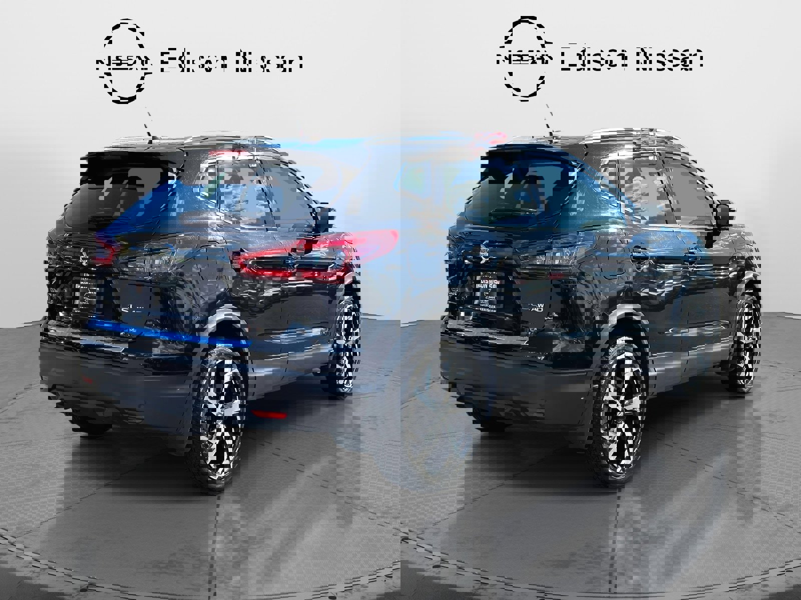 Used 2022 Nissan Rogue Sport SL w/ Premium Package image 5