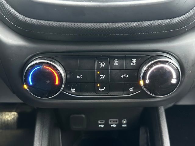 Used 2022 Chevrolet TrailBlazer LT image 32