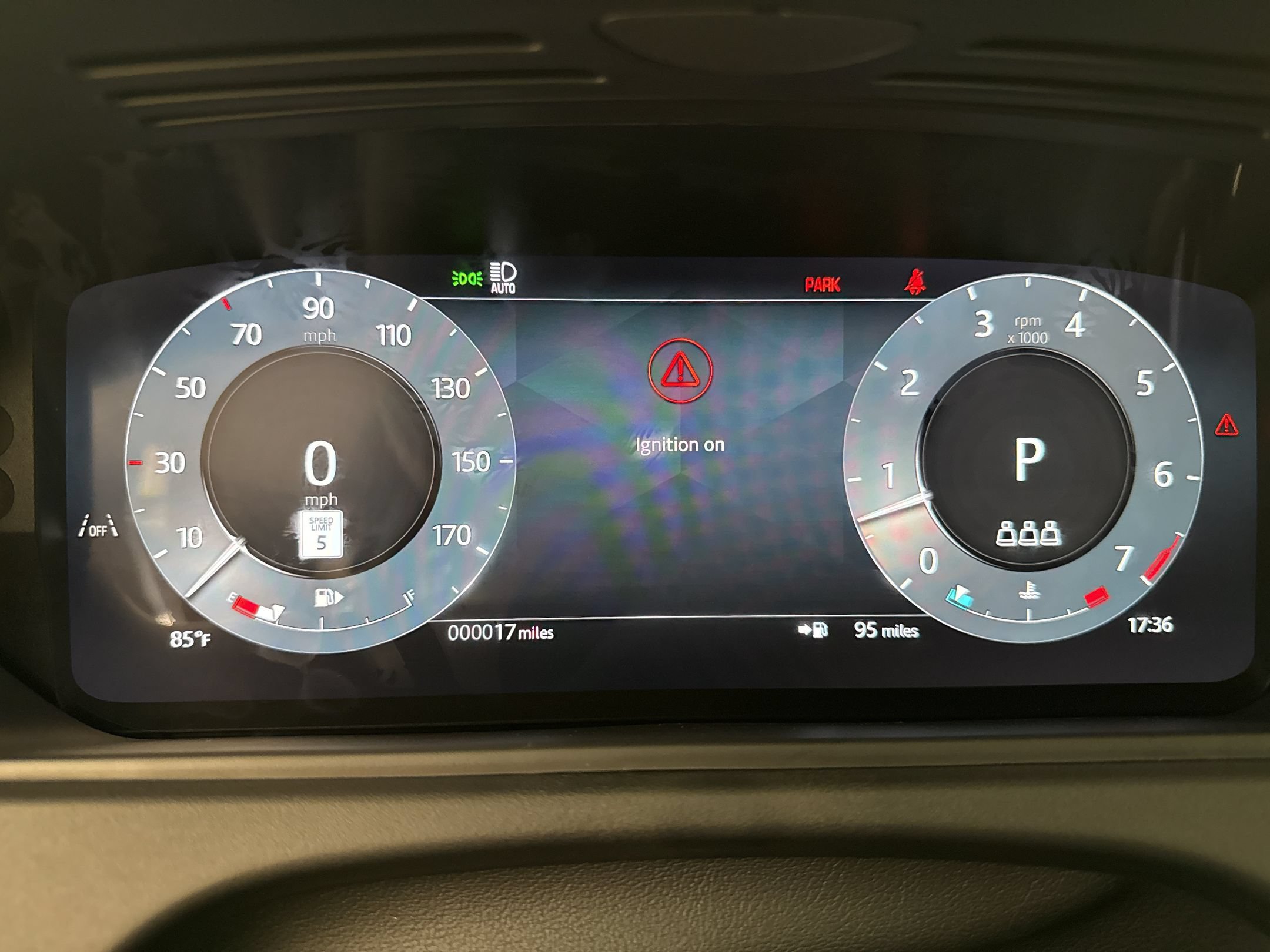 New 2026 Land Rover Range Rover Velar Belgravia AWD/4WD image 18