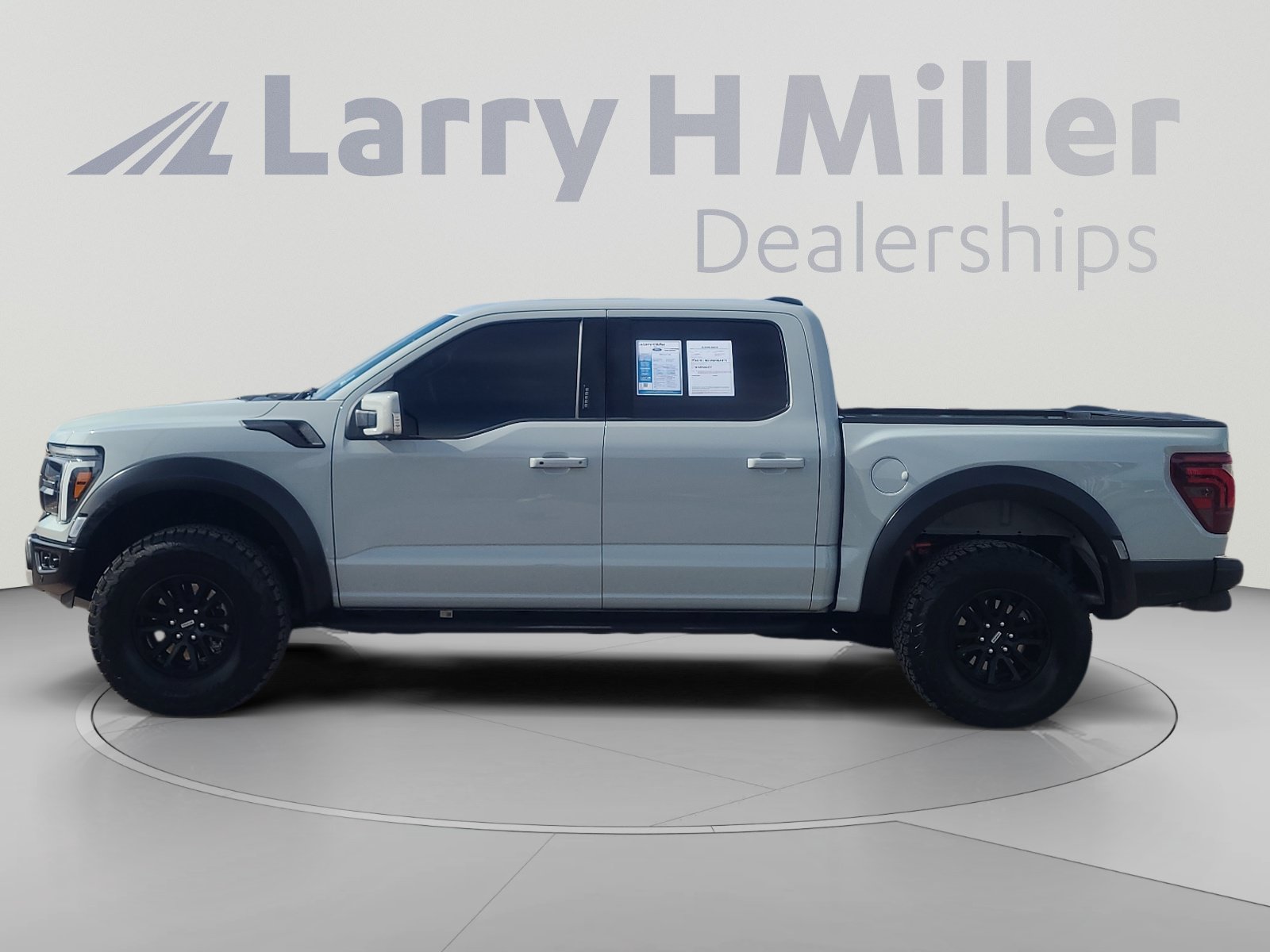 Certified 2024 Ford F150 Raptor AWD/4WD image 2