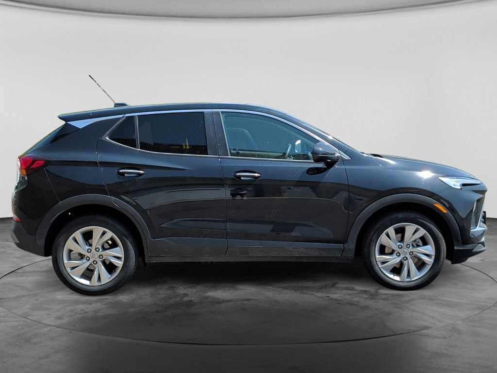 Used 2025 Buick Encore GX Preferred FWD image 8