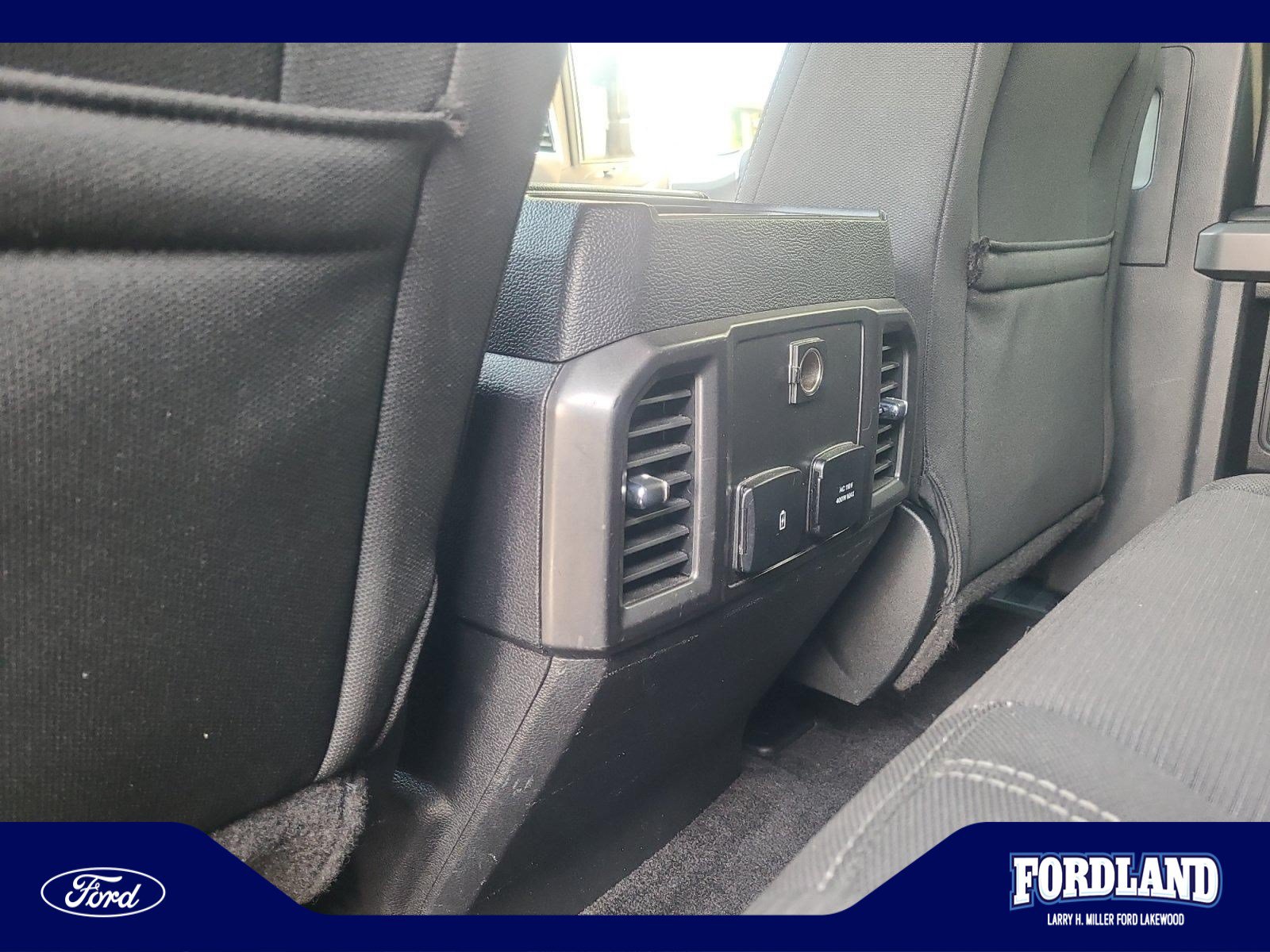 Used 2017 Ford F150 XLT w/ Equipment Group 302A Luxury AWD/4WD image 31