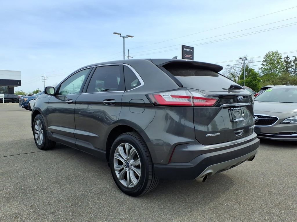 Used 2019 Ford Edge Titanium w/ Equipment Group 301A AWD/4WD image 7