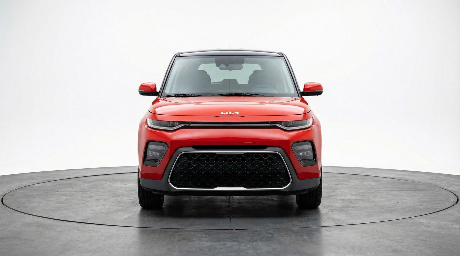 Used 2025 Kia Soul LX w/ LX Technology Package image 2