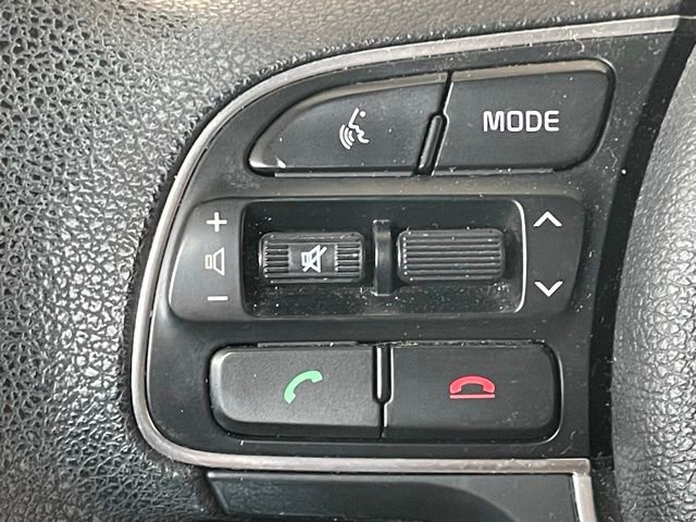 Used 2018 Kia Optima LX image 9