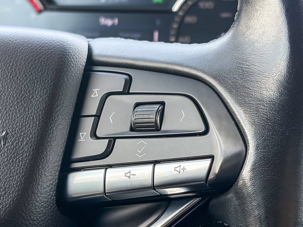 Certified 2023 Cadillac XT6 Luxury FWD image 15