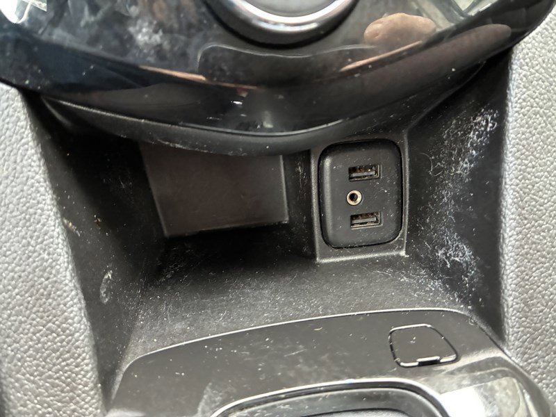 Used 2020 Chevrolet Sonic LT image 13