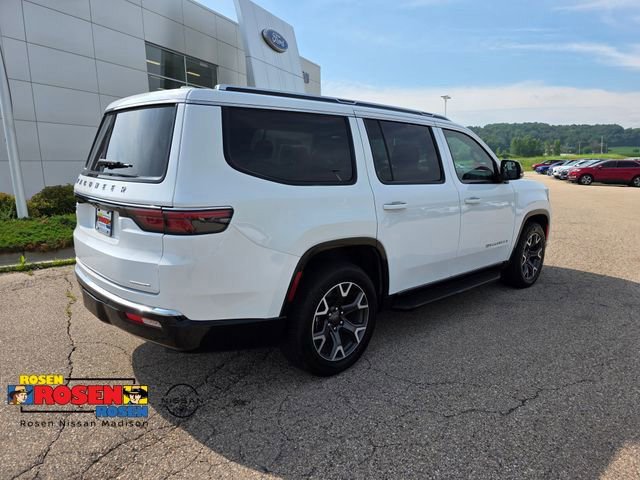 Used 2023 Jeep Wagoneer Series III w/ Preferred Equipment Group AWD/4WD image 28