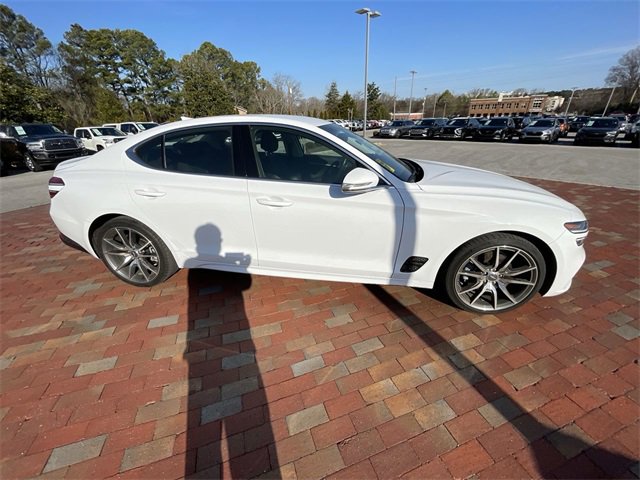 Used 2023 Genesis G70 2.0T image 25