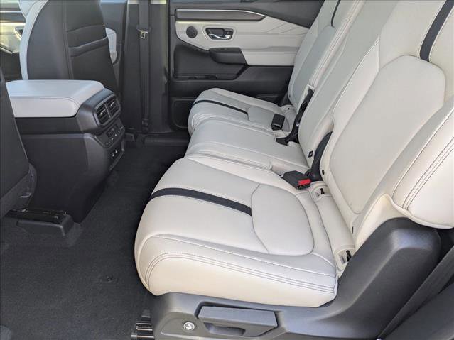 New 2026 Honda Pilot Touring image 16