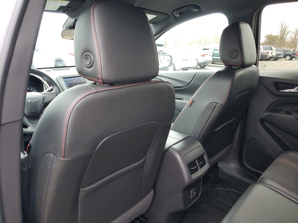Certified 2023 Chevrolet Equinox RS w/ LPO, Floor Liner Package image 27
