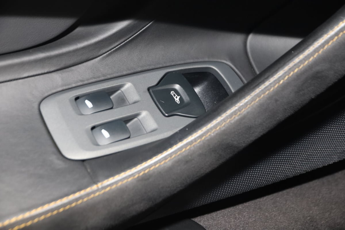 Used 2020 McLaren 570S Coupe RWD image 50