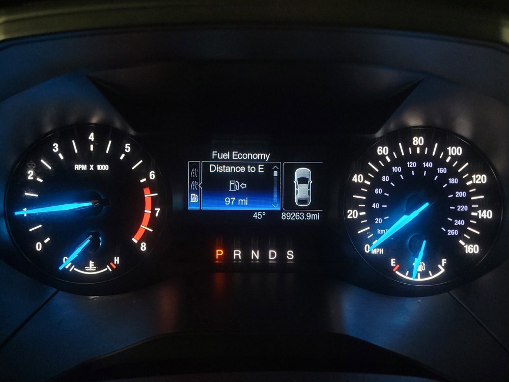 Used 2019 Ford Edge SE image 23