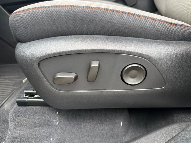 New 2026 Chevrolet Traverse LT w/ Midnight/Sport Edition FWD image 20