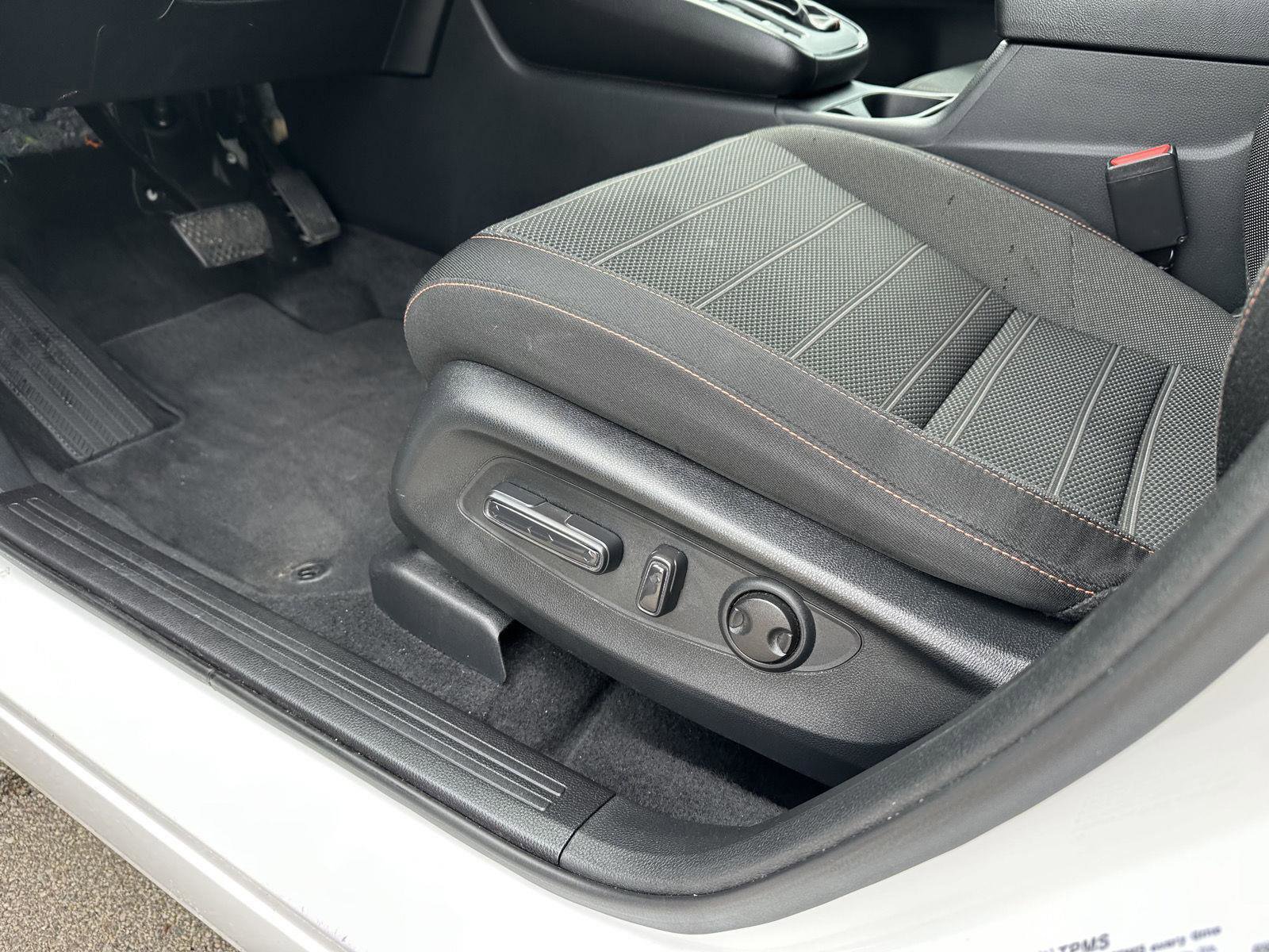 Used 2023 Honda CR-V Sport image 19