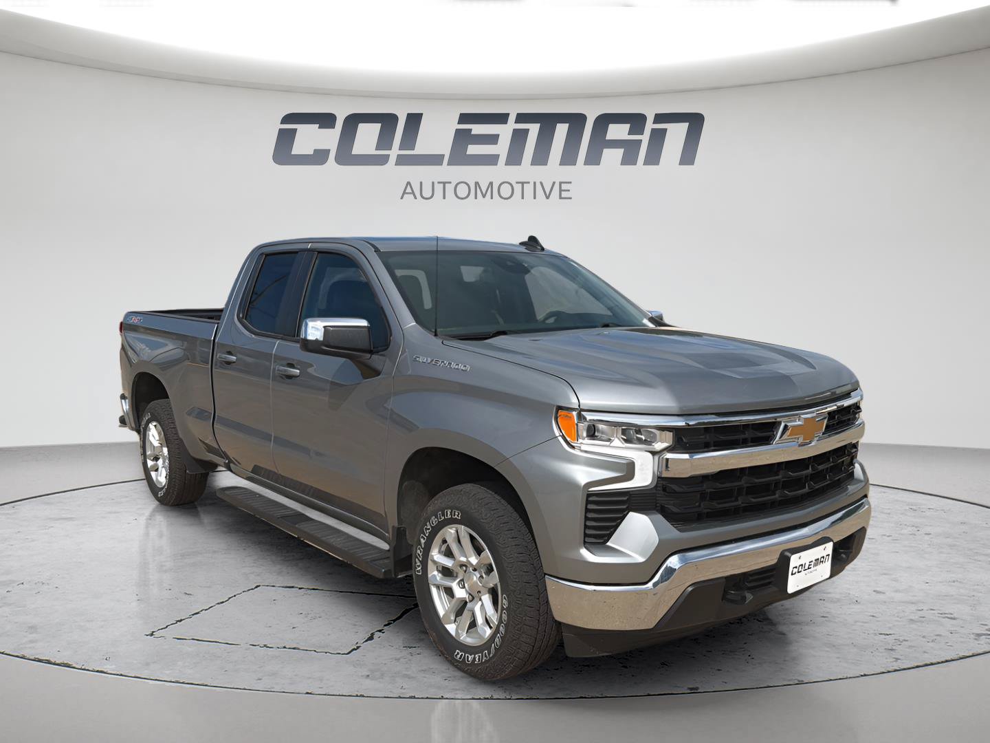 Used 2024 Chevrolet Silverado 1500 LT w/ Protection Package AWD/4WD image 12