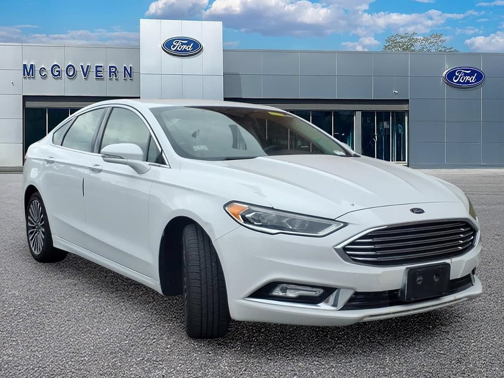 Used 2017 Ford Fusion Titanium FWD image 5