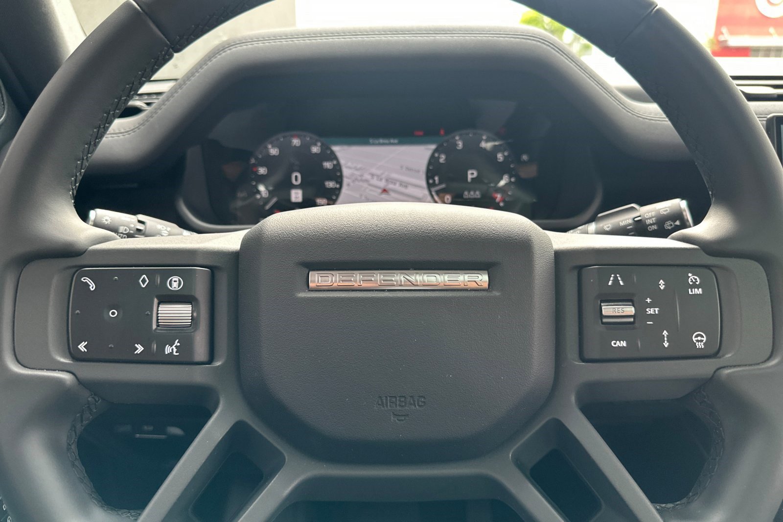 Used 2025 Land Rover Defender 110 S image 18